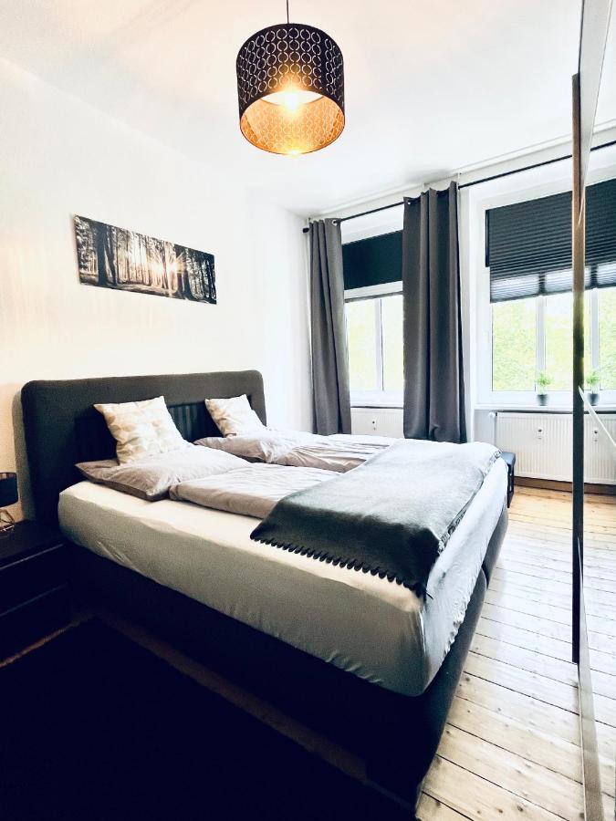 Modernes Apartment - Kingsize-Bett, Smart-TV mit Balkon im Altbaustil&zentrumsnah Erfurt Exterior foto